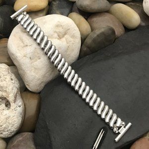 Bergevine Senator Stainless Steel 1940s Overhand nos unused Vintage Watch Band
